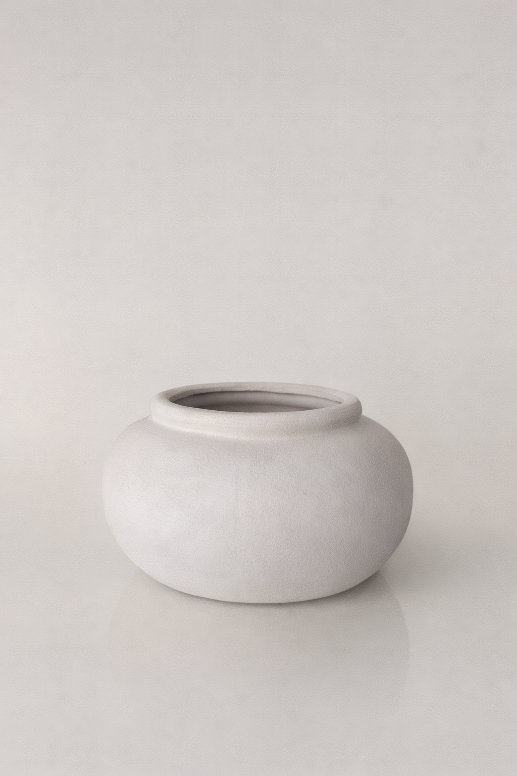 אגרטל קאלי נמוך לבן