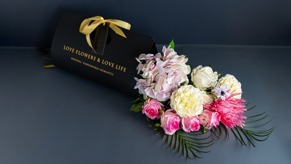 מארזי פרחים-Colorfull Mix Pink White