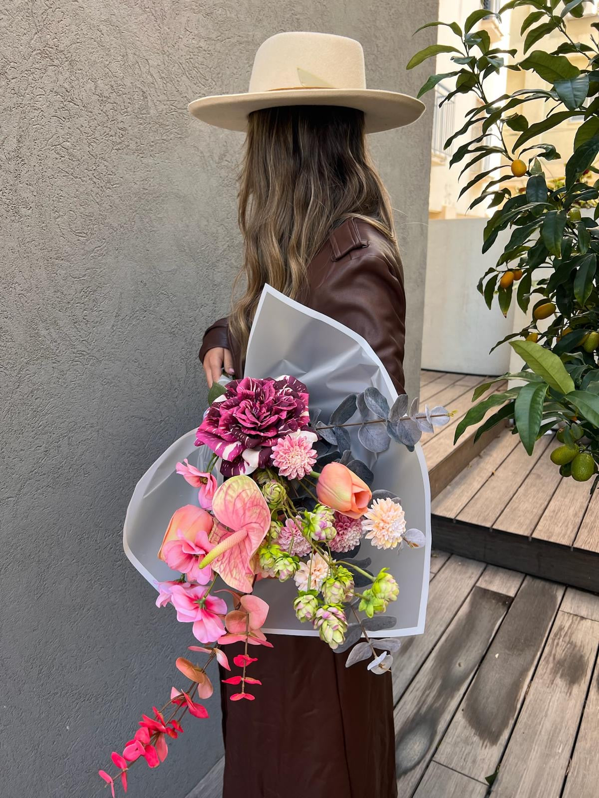 כתום, ורוד ואפרסק