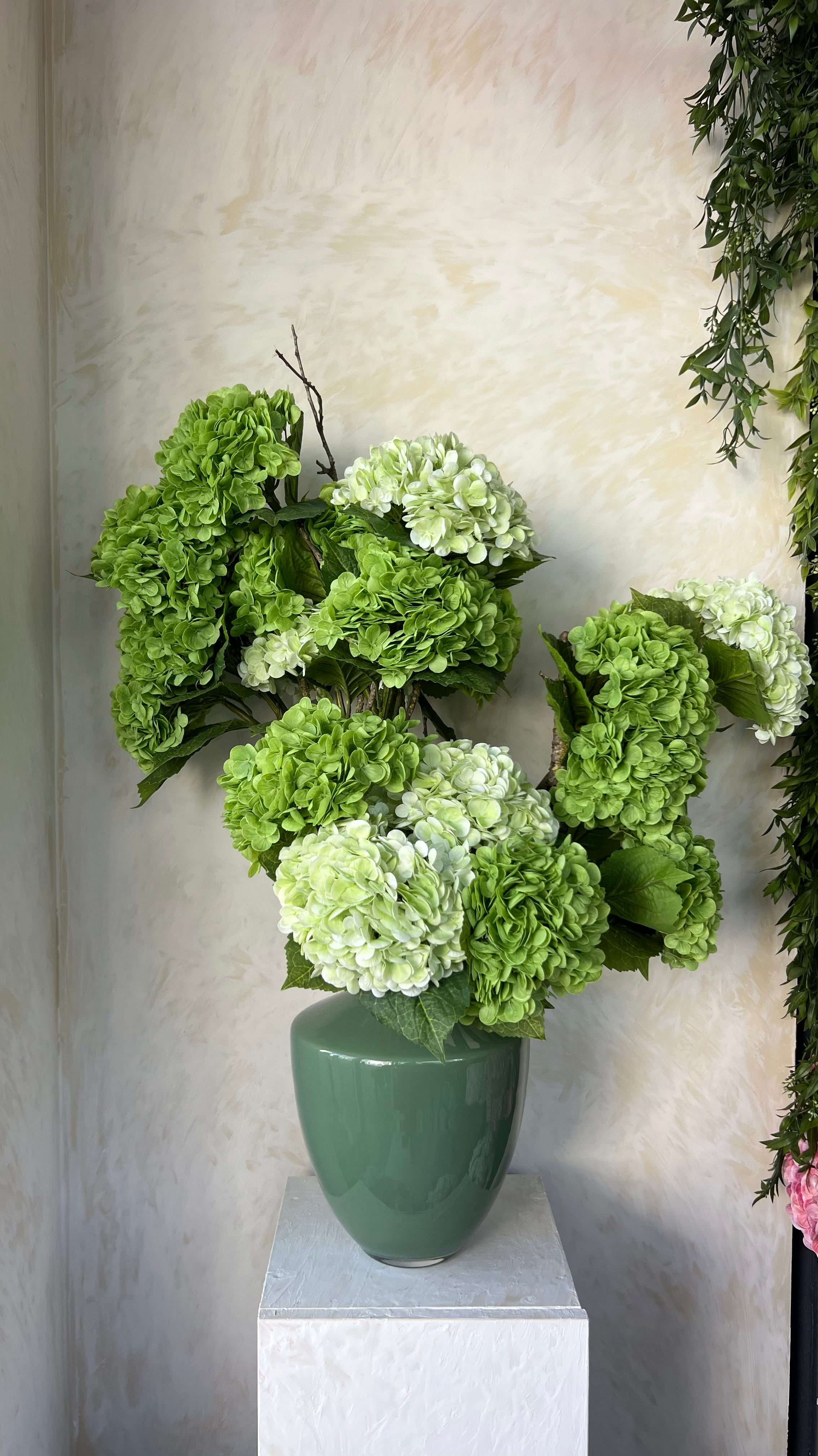 קומפוזיציה ירוקה