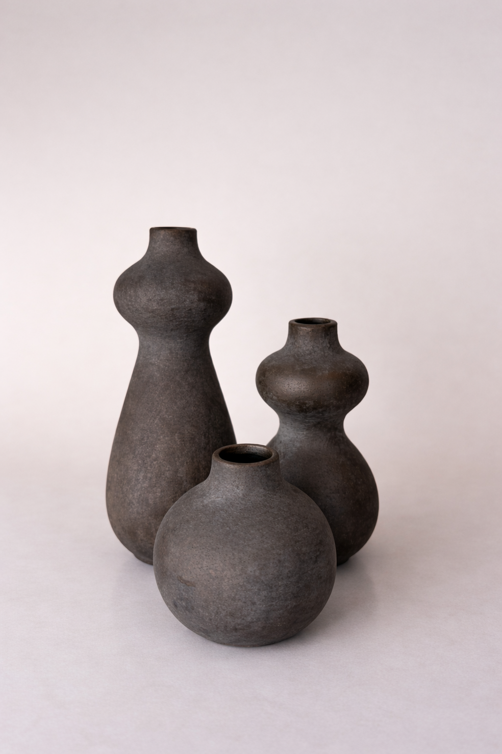 טריו אגרטלים אפור