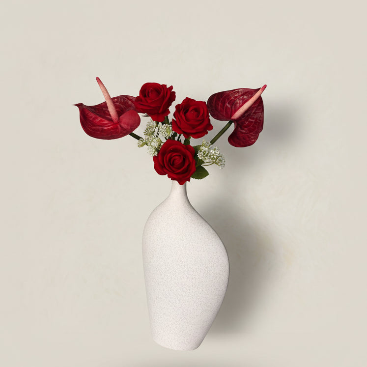 אדום רומנטי כולל כלי קרמיקה