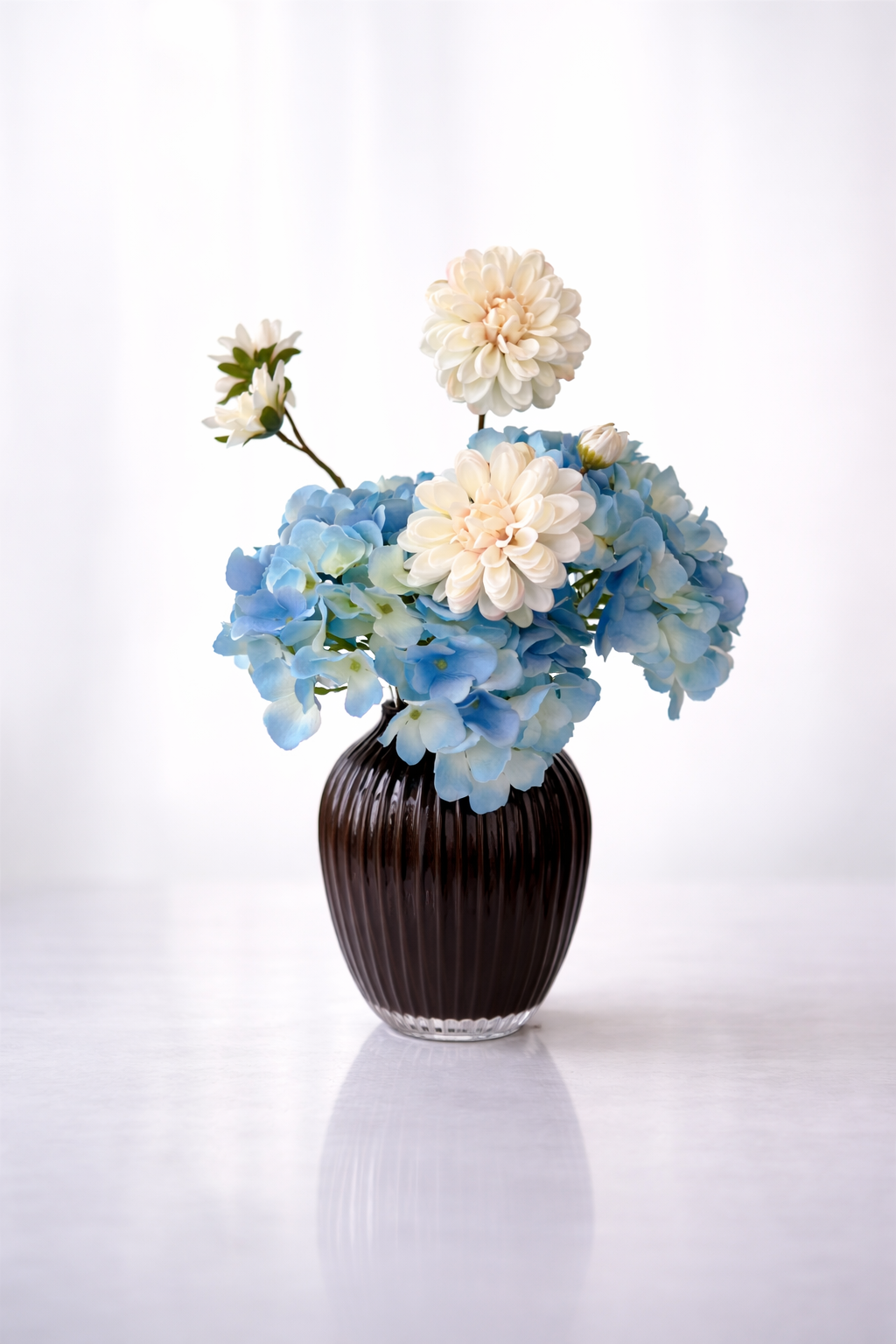 סידור פרחי משי טרו בלו