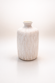 אגרטל גבוה עם טקסטורה