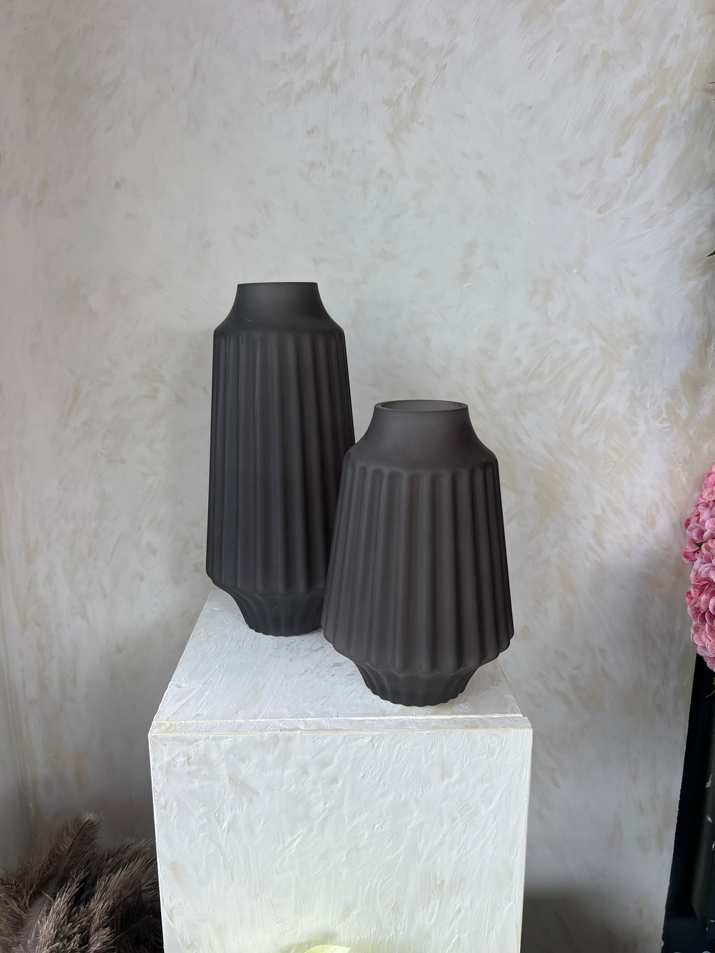 כלי זכוכית אפור מט