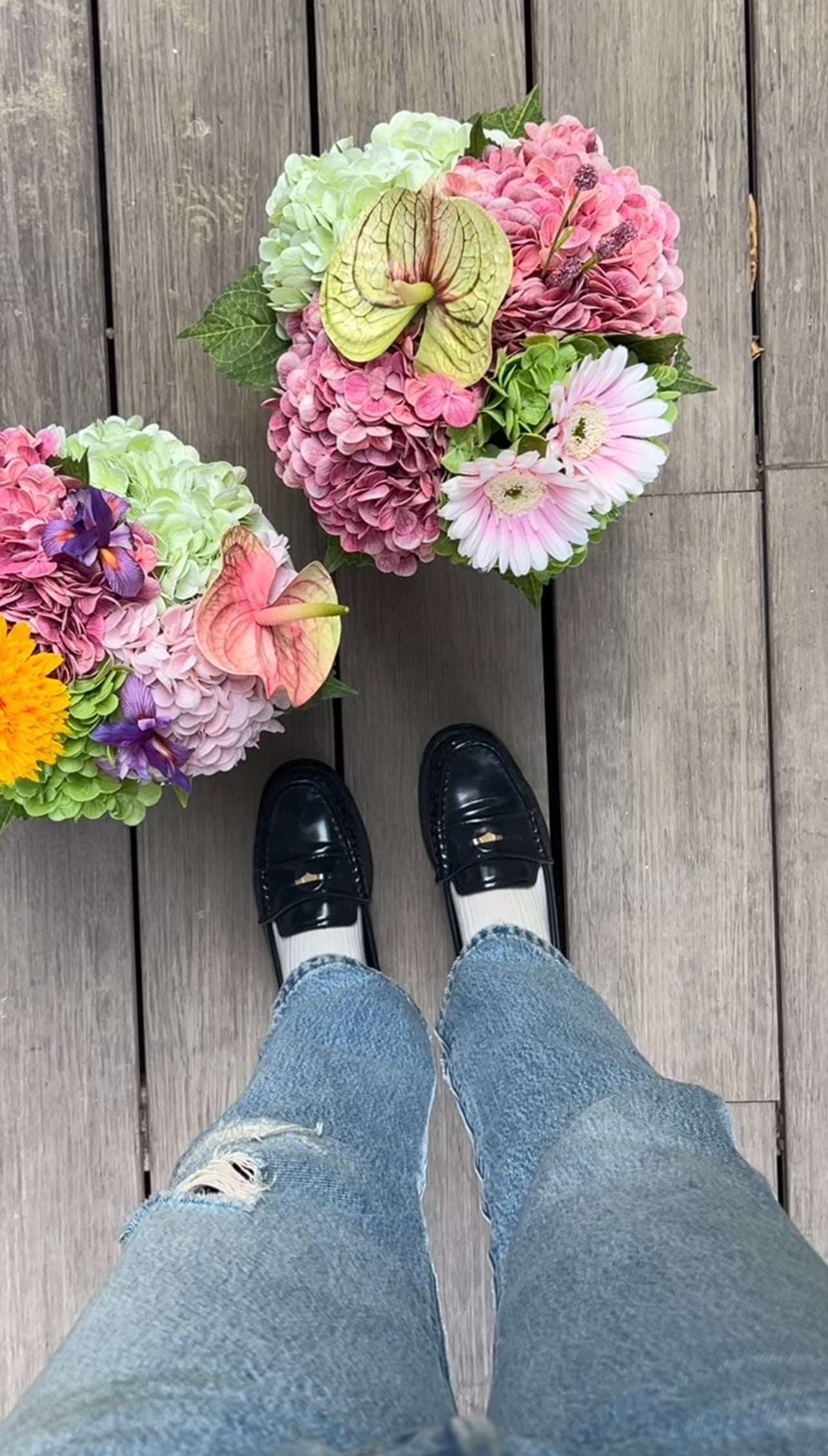 סידור פרחוני עגול