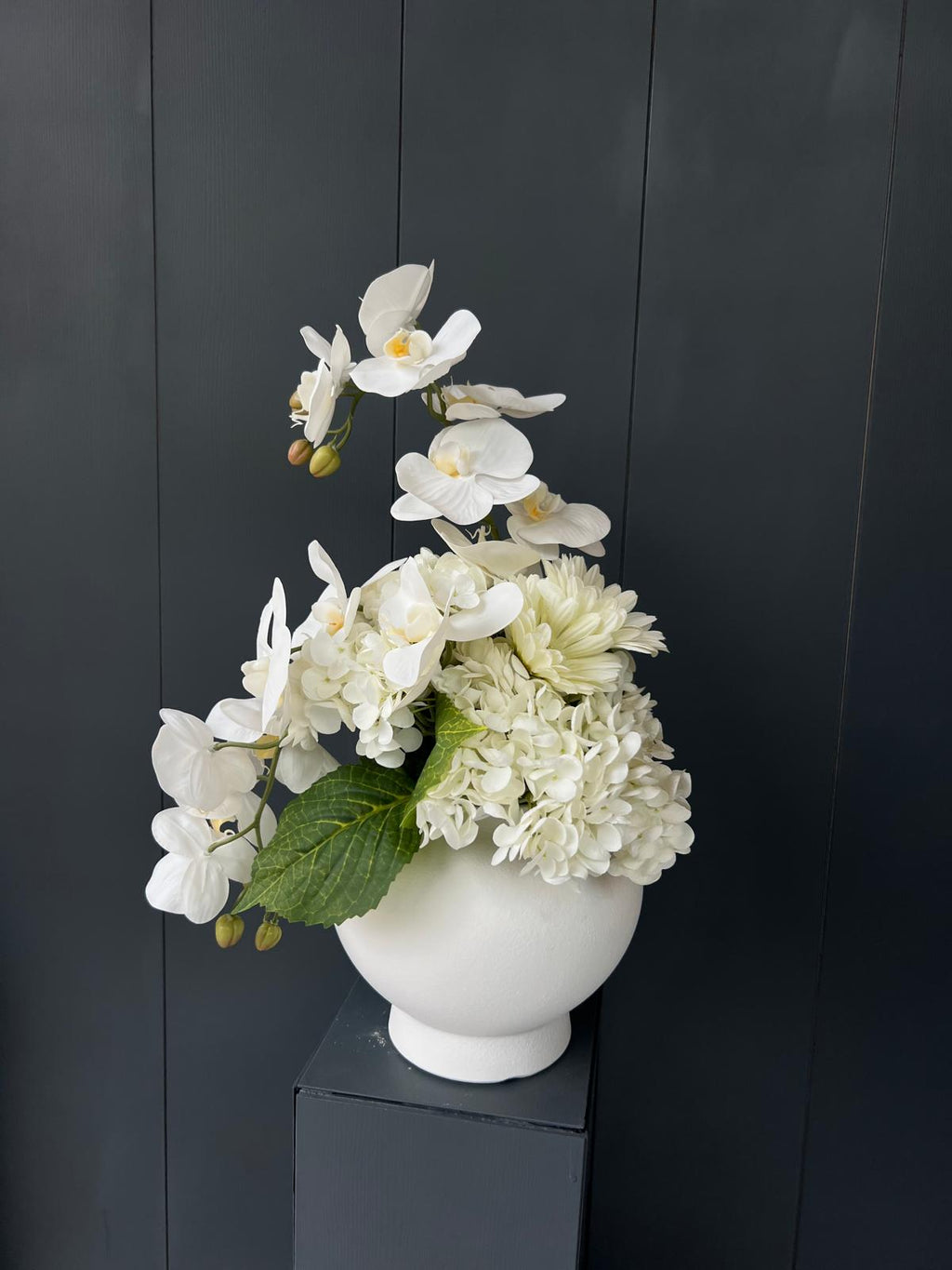 לבן מכל הלב