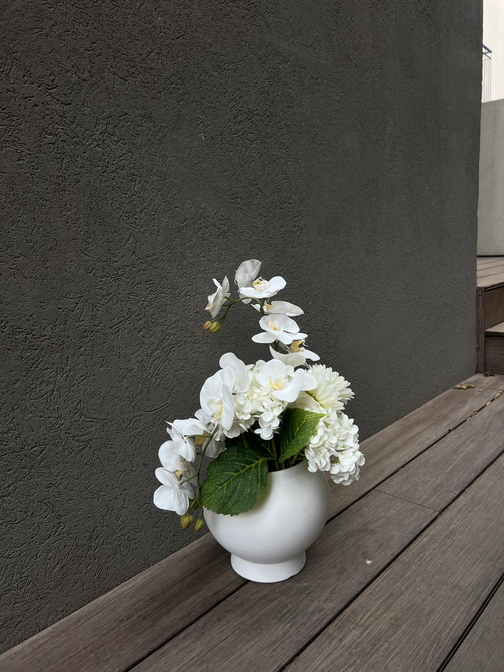 לבן מכל הלב